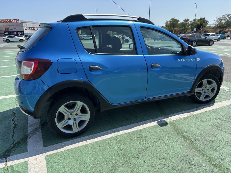 Vând Dacia Sandero Stepway 1.5 dCi, 90 CP
