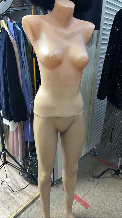 Оборудование магазин  одежды