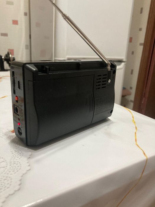 Продам новый - Радиоприемник !!!