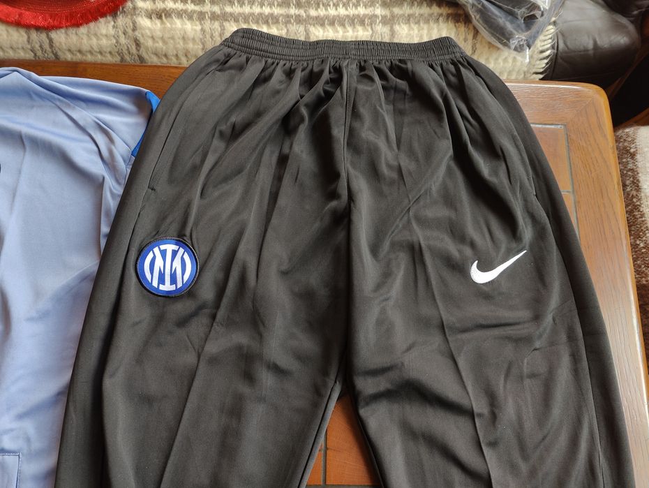 Тренировъчен футболен екип Inter Milan сезон 2024/25