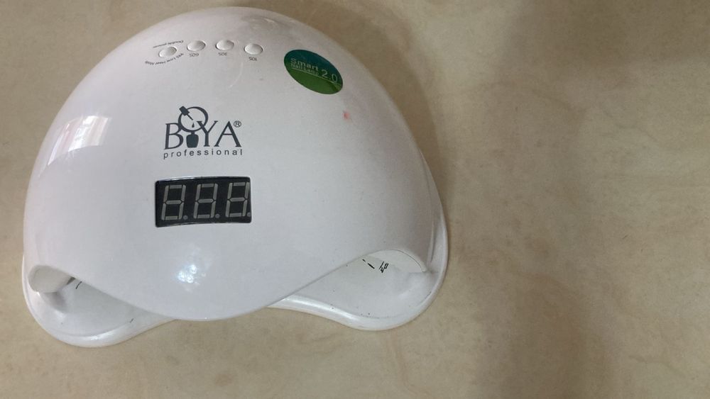 Маникюр аппартя