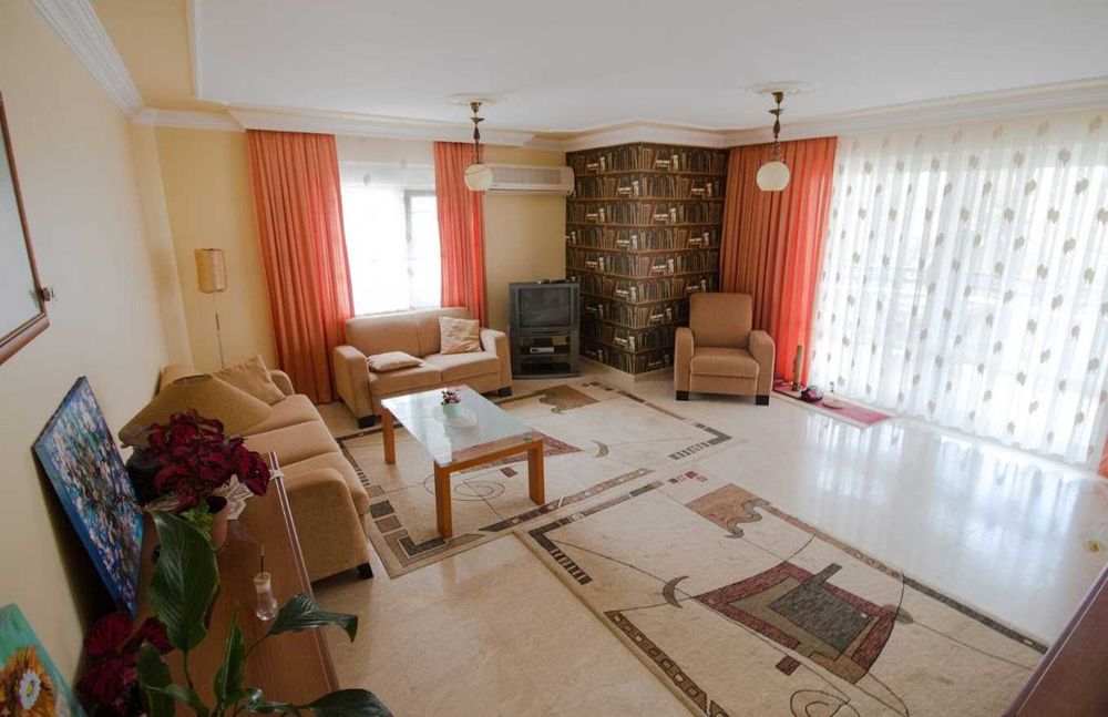 4 комнатная квартира в Алании (обмен на кв. в Караганде с доплатой)