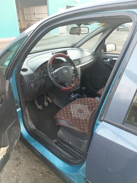 Продам машину опель