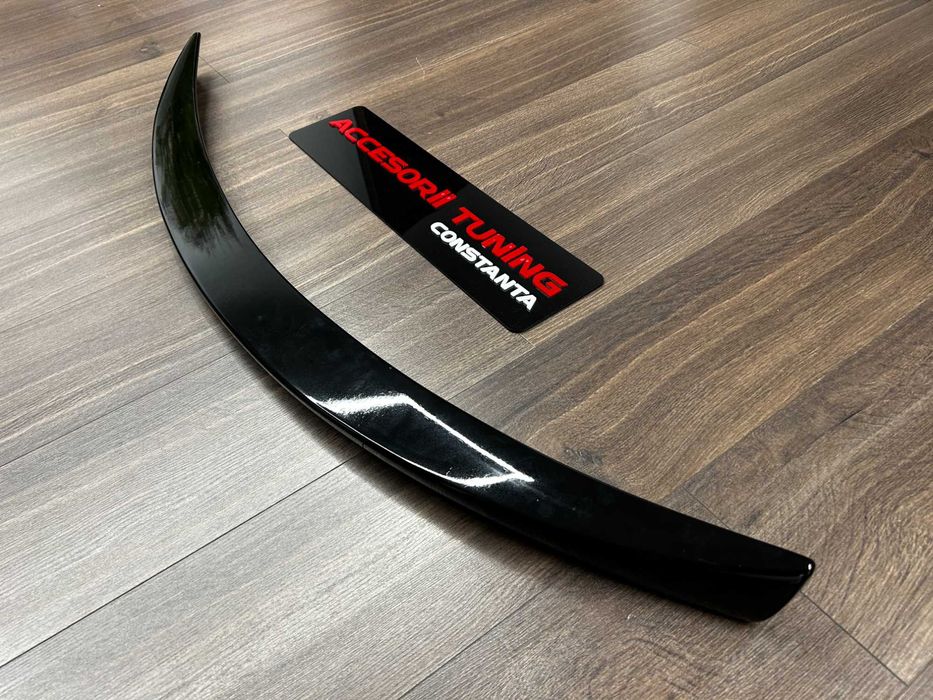 Eleron Portbagaj - Opel Astra J Berlina Negru Lucios