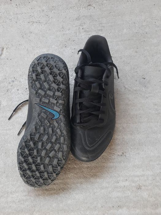 Crampoane Nike Tiempo sintetic Marimea 38