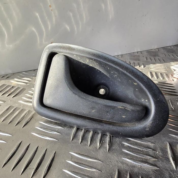 Maner usa stanga fata Opel Vivaro B