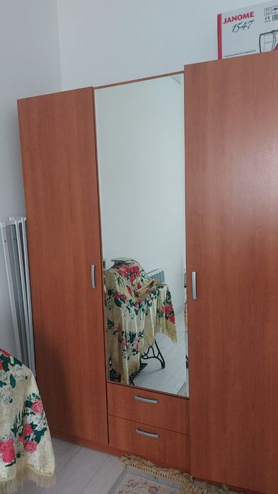 Шкаф сатылады...