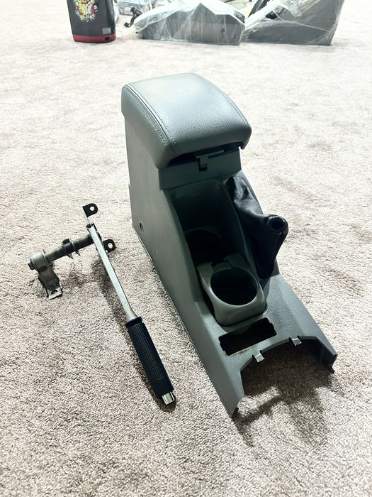 Epika bar ruchnoy sotiladi
