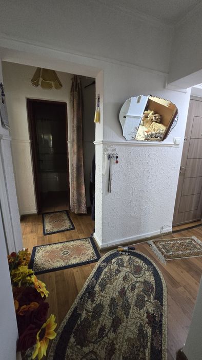 Inchiriez apartament 2 camere