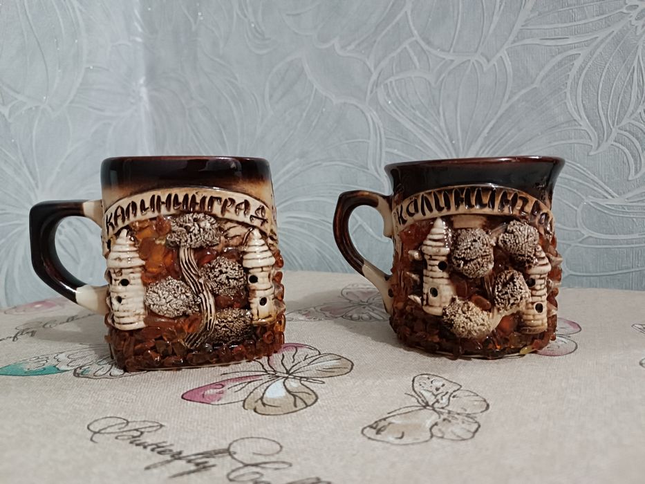 Кружки Калининград отделанные янтарем