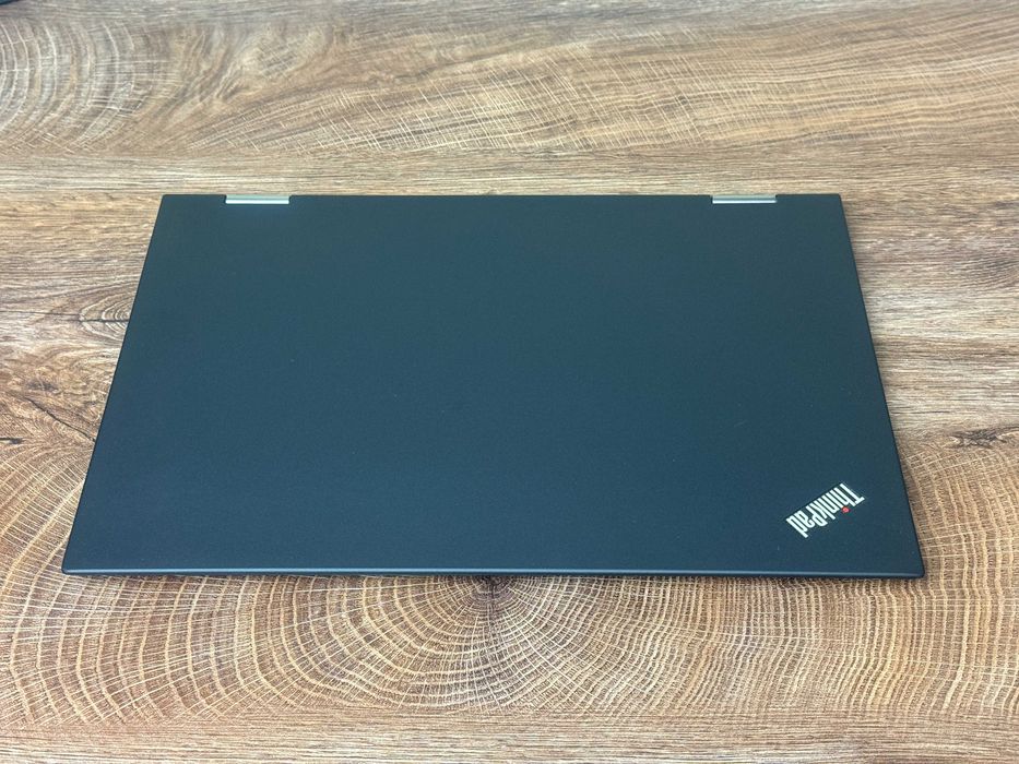 Лаптоп LENOVO THINKPAD X1 YOGA G2 touch i7-7500u/ 16GB/ 256GB NVMe/FULLHD