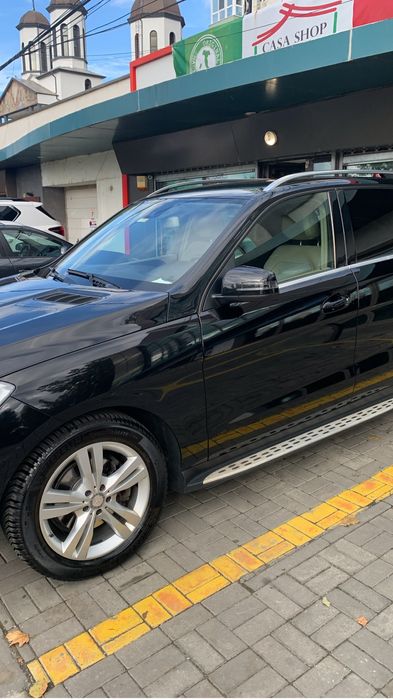 Mercedes-Benz ML350D 4 Matic