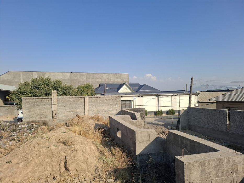 Oqtoshda dacha uchun joy sotiladi