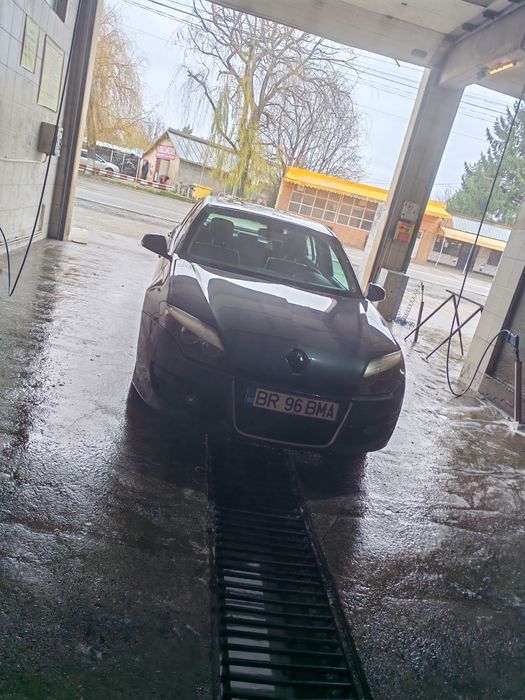 Vând Renault laguna 3 1.5 dci 2011 preț negociabil