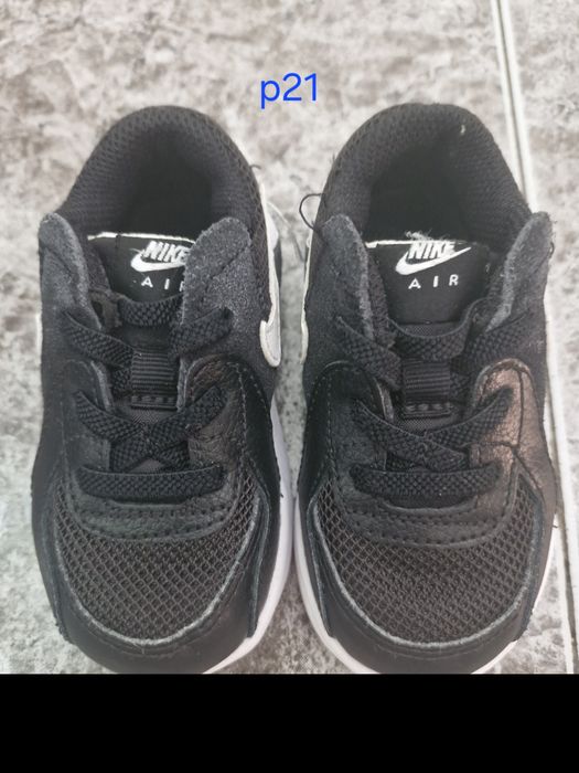 Продавам много малко носени обувки