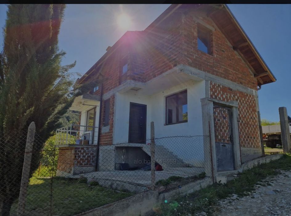 Продава се Къща в Рудозем - 55 кв.м за 1206 €/кв.м - Снимка #3