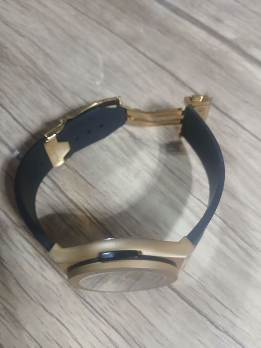 Hublot mexanichiskiy soat