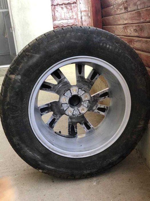 Vand 4 anvelope și jante VW