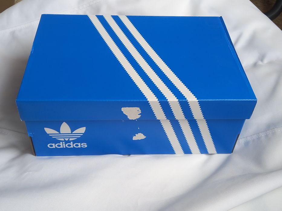 adidas forum low