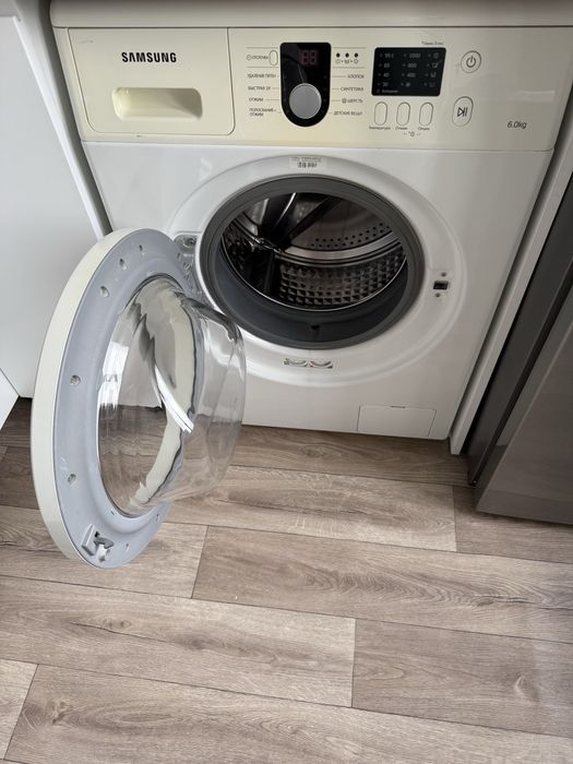 Стиральна машина