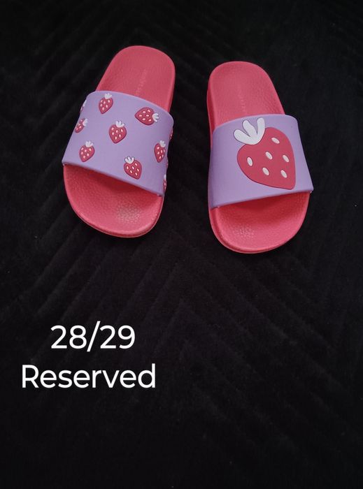 Papuci fetița 28/29 Reserved