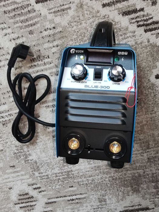 Aparat sudura Edon Blue 300 MERGE CU SUPERBAZIC DE 4 si Supertit de 6