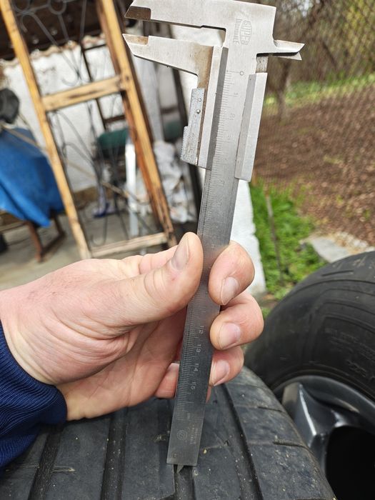 Перфектни 235/60/18 GOODYEAR - над 6мм летни гуми, Джанти  AEZ - 5/112