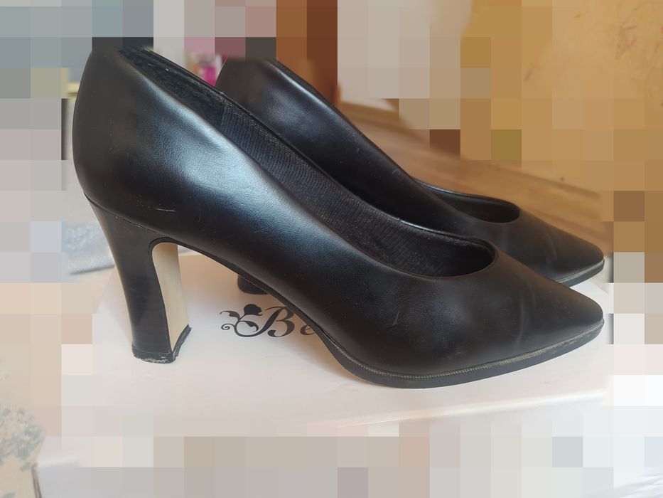 Обувь женская на 38-39 размер