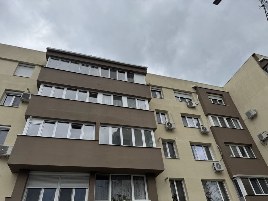 Apartament cu 3 camere Central - Salonta