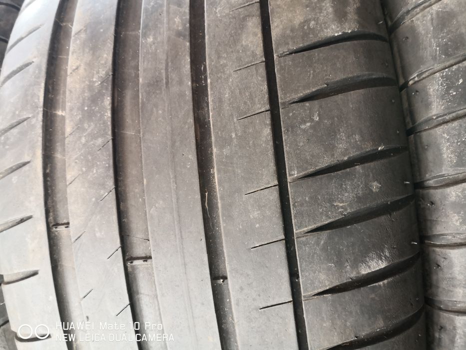 225 40 18 цола Michelin