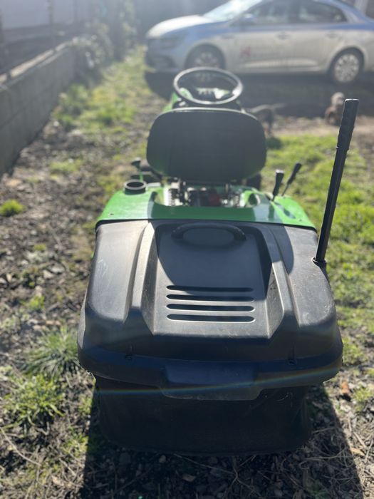 Tractoras de gazon/iarba