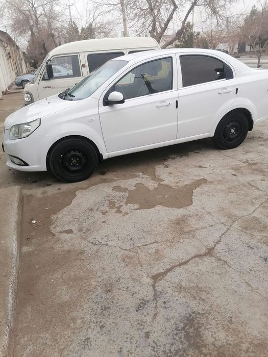 Nexia 3 2018 yil srochna sotiladi