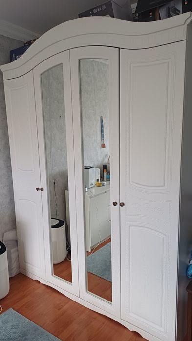 Спальный гарнитур 80 000