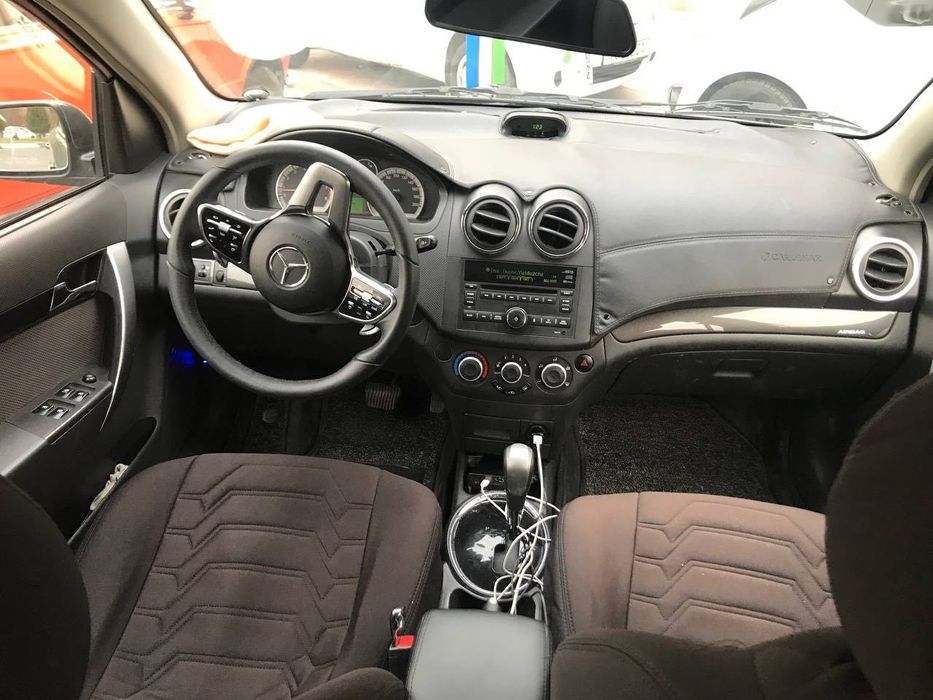 Nexia 3, 4 pozisia sotiladi