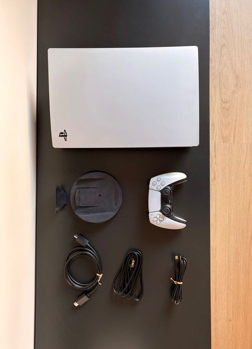 PlayStation 5 (BluRay Drive)