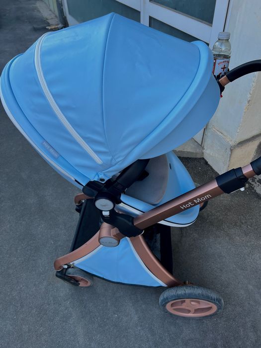 Бебешка количка Hot Mom