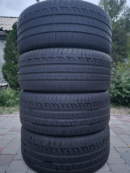 Продам летние шины комплект фирмы Continental 235/45/18