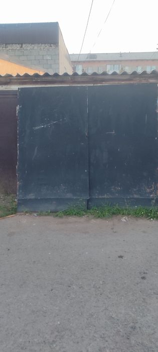 Продам гаражные ворота