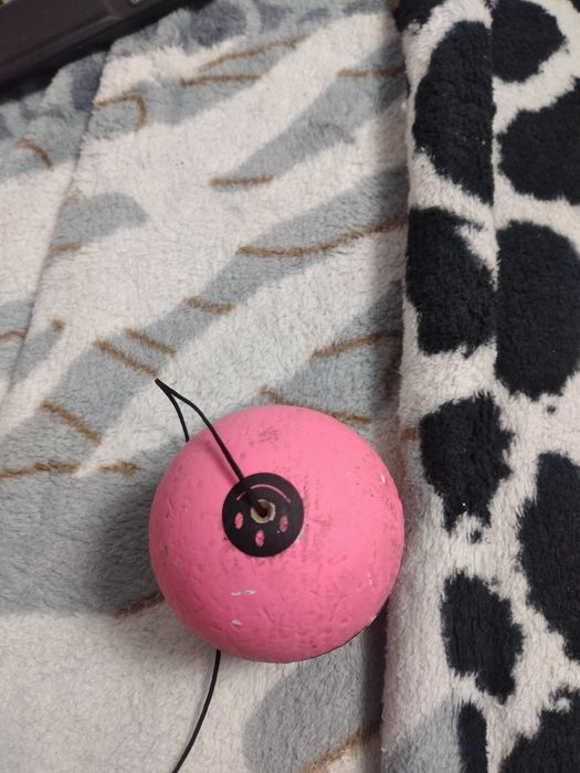 Vând  kendama strogo