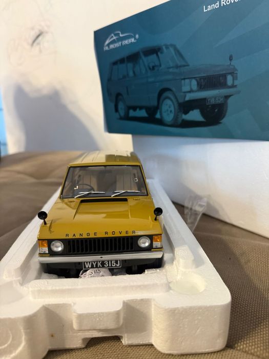Macheta 1:18 Almost Real Diecast Land Rover 1970 Noua