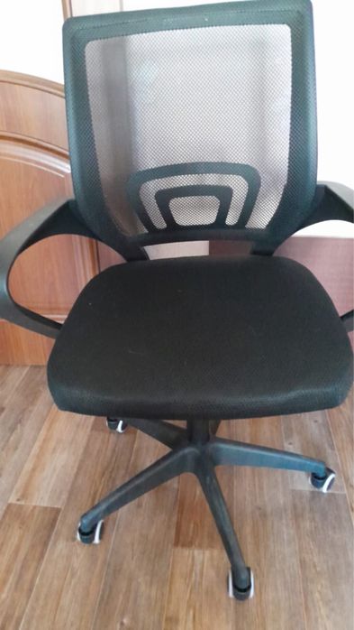 Стул компьютерный офисный