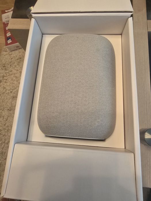 Boxa inteligenta Google Nest Audio, Wi-Fi, Bluetooth, Comenzi Vocale, Alb