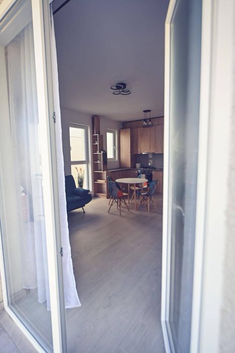 Inchiriez apartament 2 camere + loc de parcare - GIROC