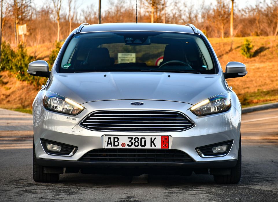 Ford Focus Titanium 120 Cp Euro 6 Camera Masalier Incalzire Scaune
