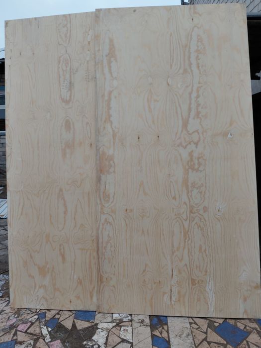 Фанера береза влагостойкая размер 18мм ширина 1220мм длинна 2440мм