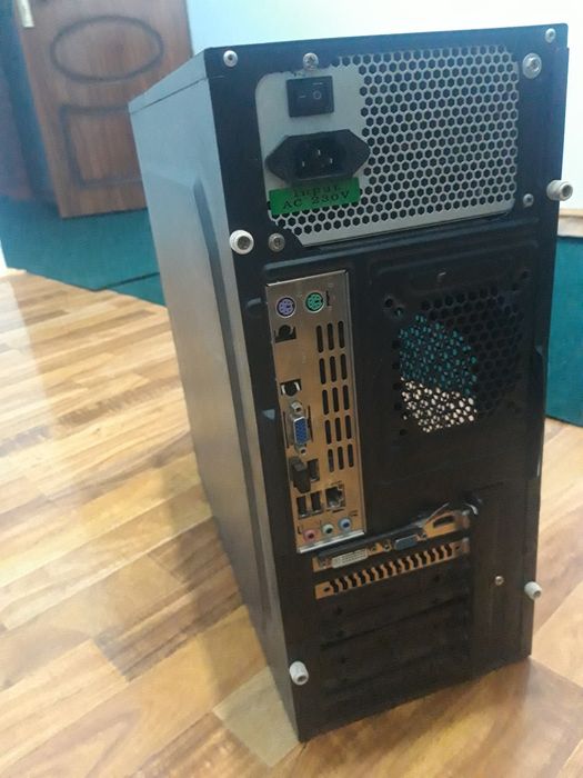 Igravov Kompyuter sotiladi