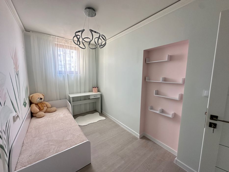 Продава се Тристаен апартамент в Добрич, Център - 70 кв.м за 1558 €/кв.м - Снимка #5