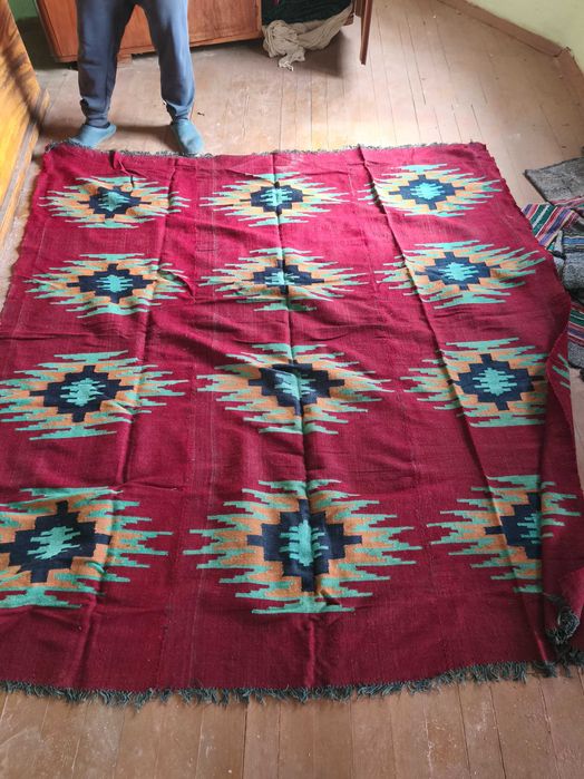 Черги, ръчно тъкани и други НОВИ