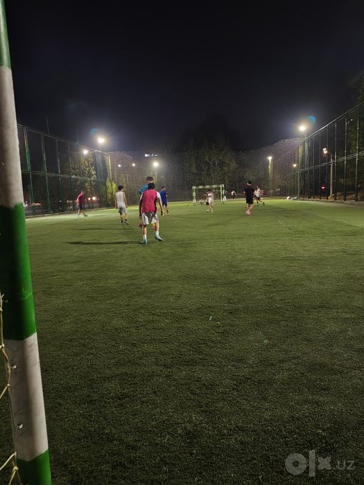 Fudbol maydon yunsobod