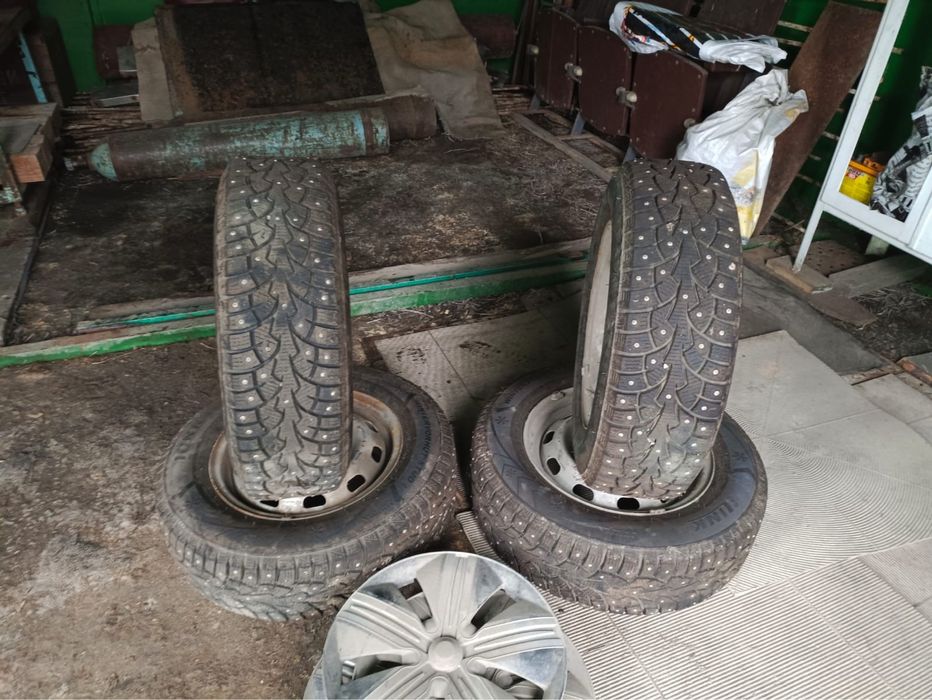 Продам шины, металл